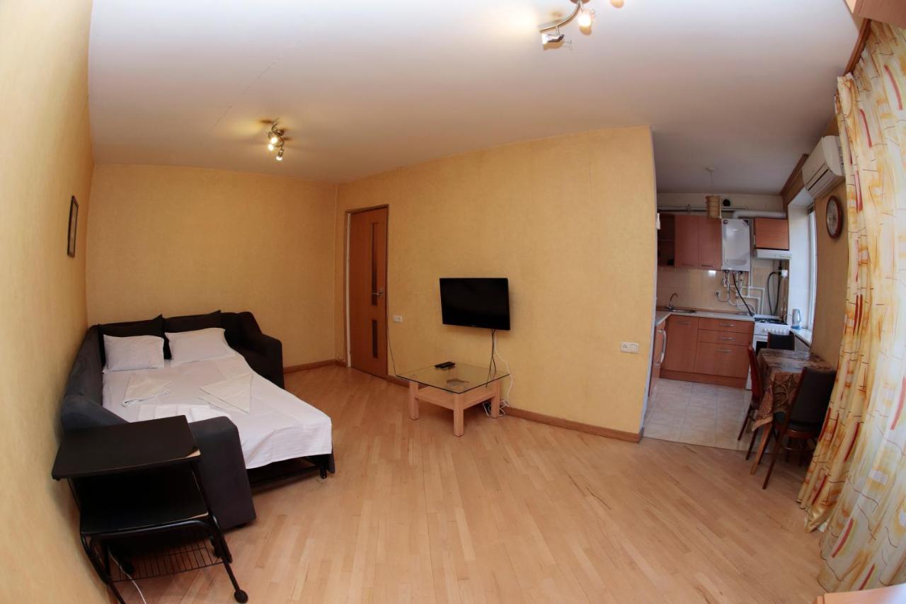 Am Studio Apartment เยเรวาน ภายนอก รูปภาพ